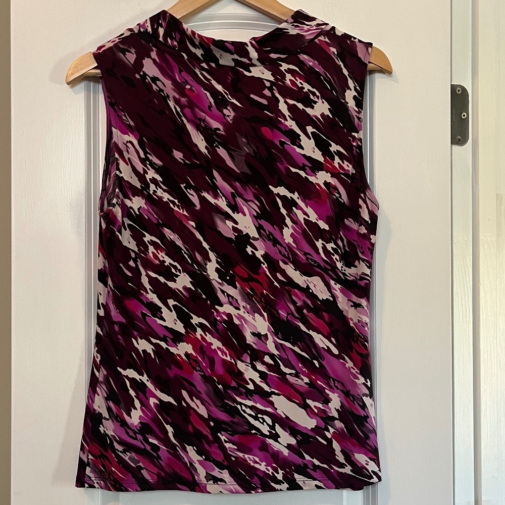 Tahari Arthur S. Levine Sleeveless Abstract Print Blouse Purple Size Medium - Picture 5 of 10